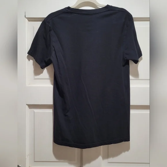 Elvis Presley T-shirt, Medium EUC - Picture 3 of 5